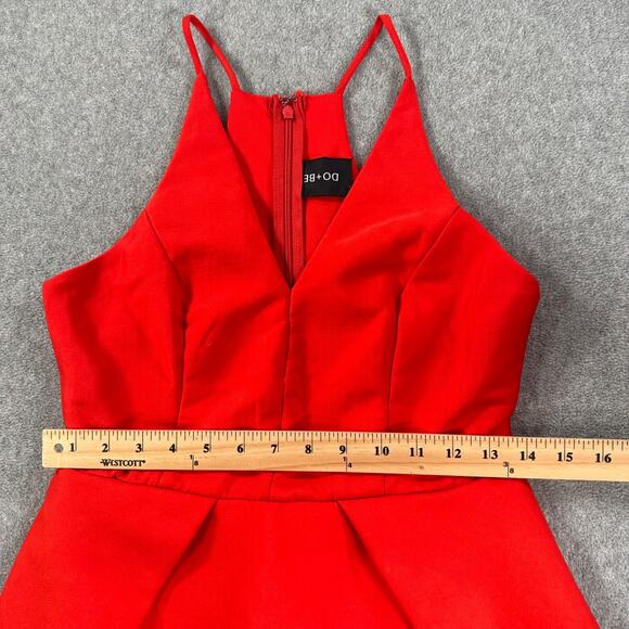 Do + Be Red Flare Cocktail Party Mini Dress Size Medium V-Neck Sleeveless - Picture 4 of 8